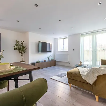 The Green Haven-Cozy Luxury Flat In Crayford